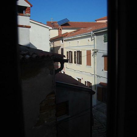 Apartments Dana Изола Екстериор снимка