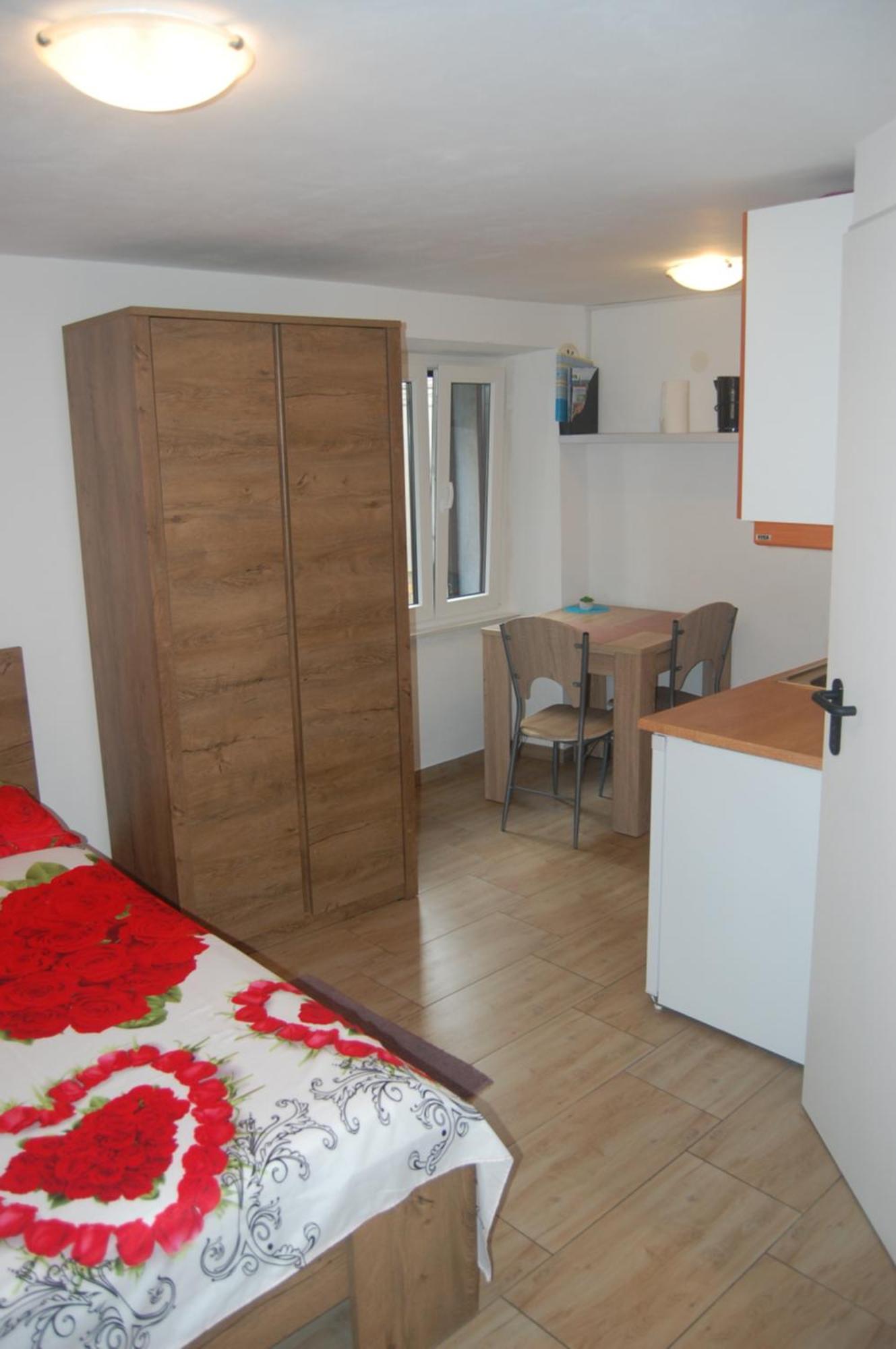 Apartments Dana Изола Екстериор снимка